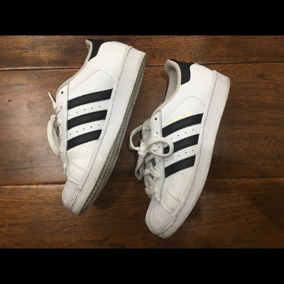 Adidas Superstar Unisex Shoes - Picture 3 of 7